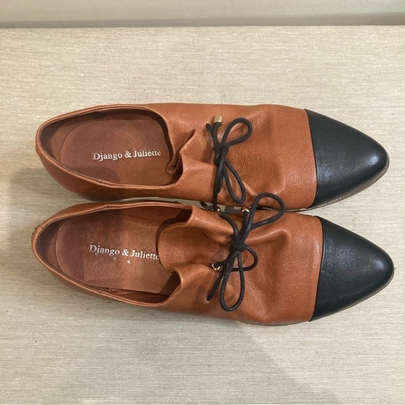 DJANGO & JULIETTE Sz 39 Kotty Leather Two Toned Colour Block Laces Pointy Flats - Picture 7 of 14